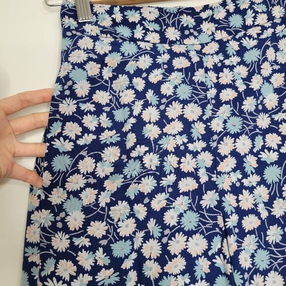 Madewell Huston Pull-On Crop Pants in French Floral - Picture 8 of 9